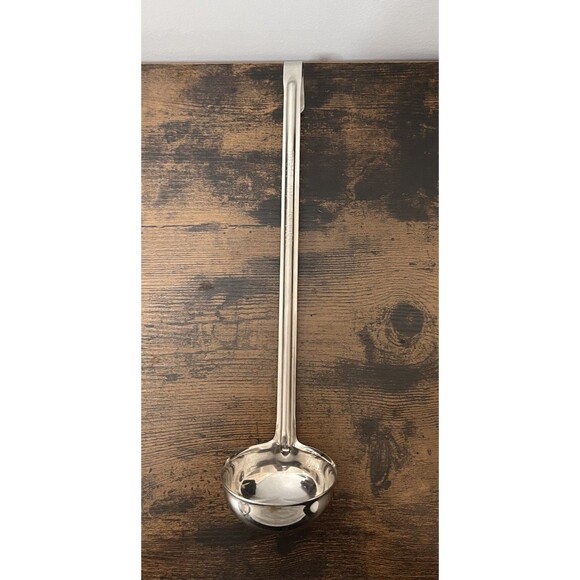 Vintage Vollrath Stainless Steel Soup Ladle 4 oz / 118 ml Model 46814 NSF - Picture 4 of 5